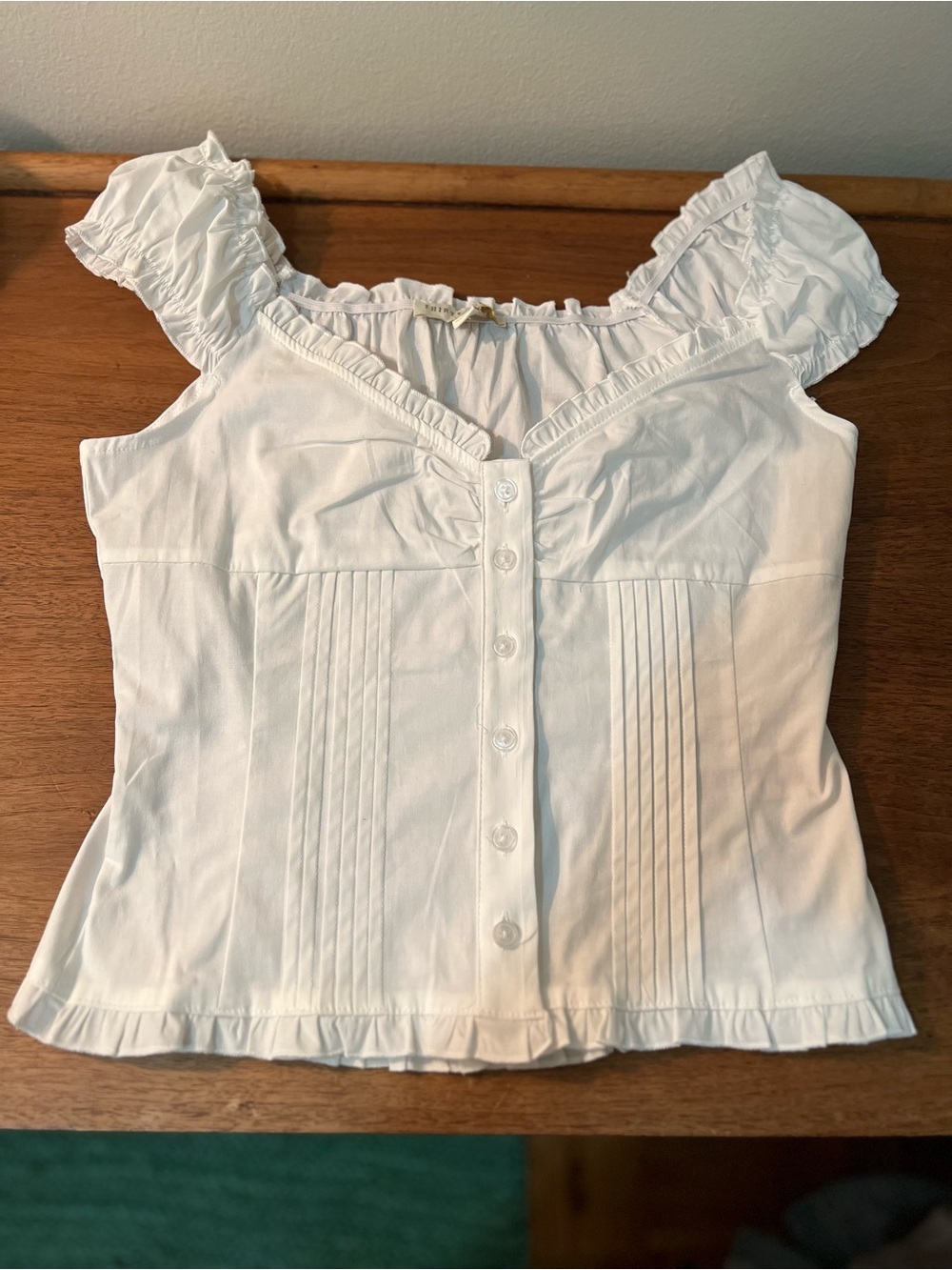 Thirty thirty brand Cotton White Ruffled Button-Front Women’s Top size Small
